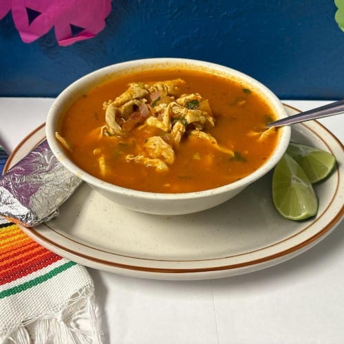 Caldo De Pollo.