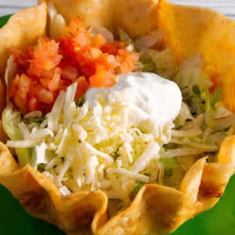 Taco Salad: A Fresh Mexican Favorite
